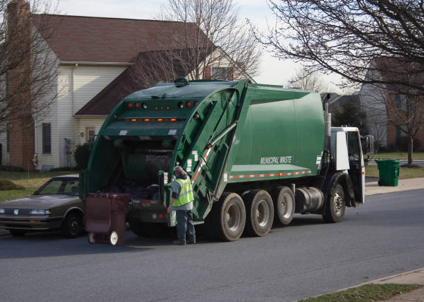 Best Demolition Debris Removal  in Chattahoochee, FL